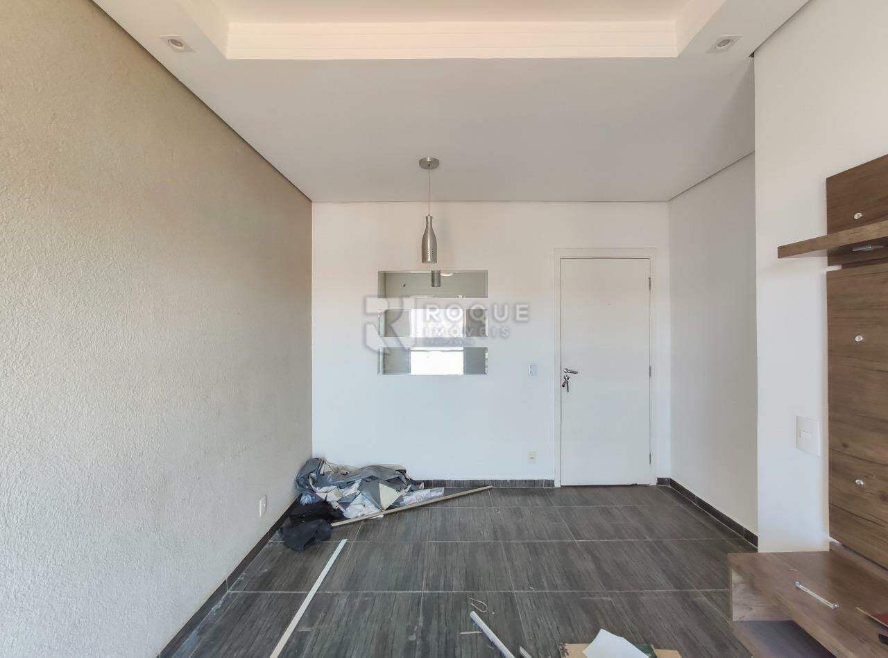 Apartamento para aluguel no bairro Jardim Parque Novo Mundo: Sala 