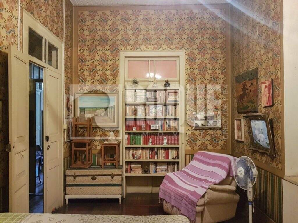 Casa Residencial à venda no bairro Centro: Dormitório 1