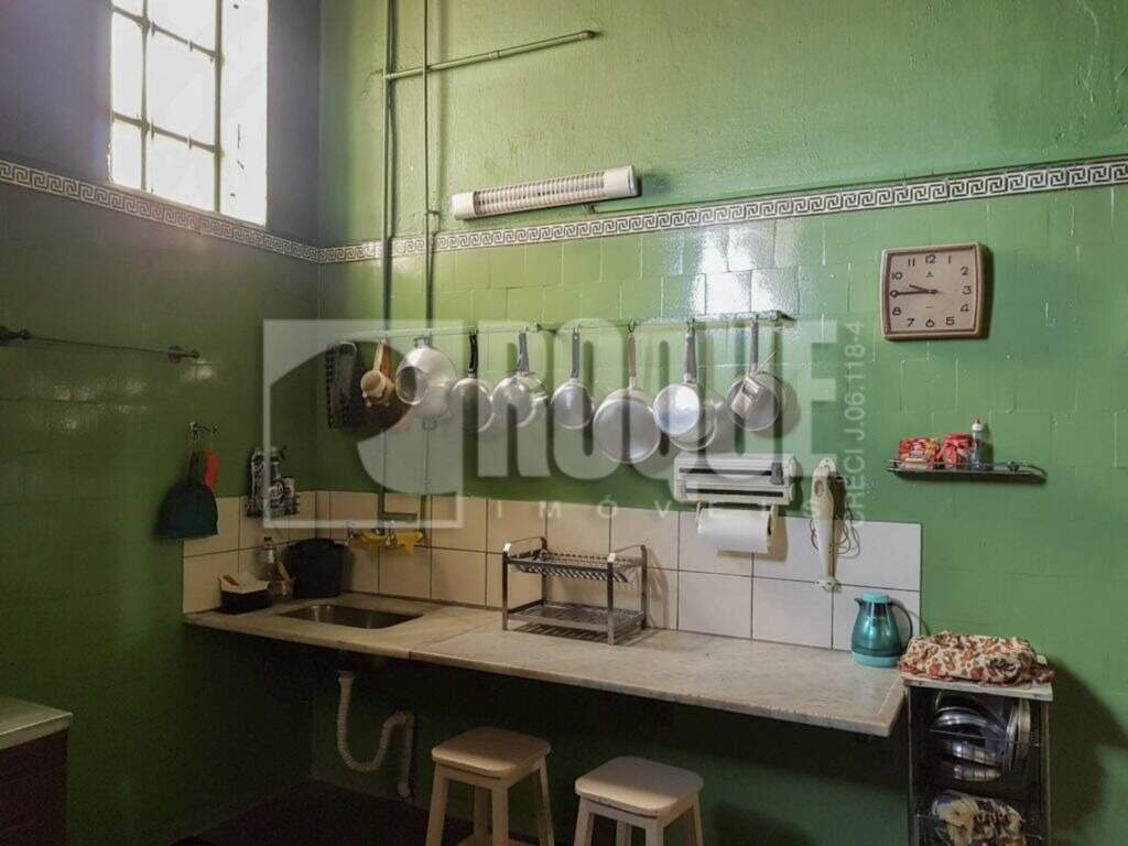 Casa Residencial à venda no bairro Centro: Cozinha