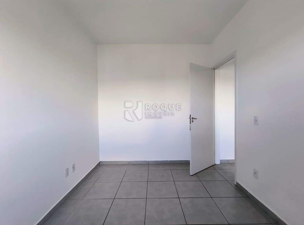 Apartamento para aluguel no bairro Parque Hippolyto: Dormitório 01