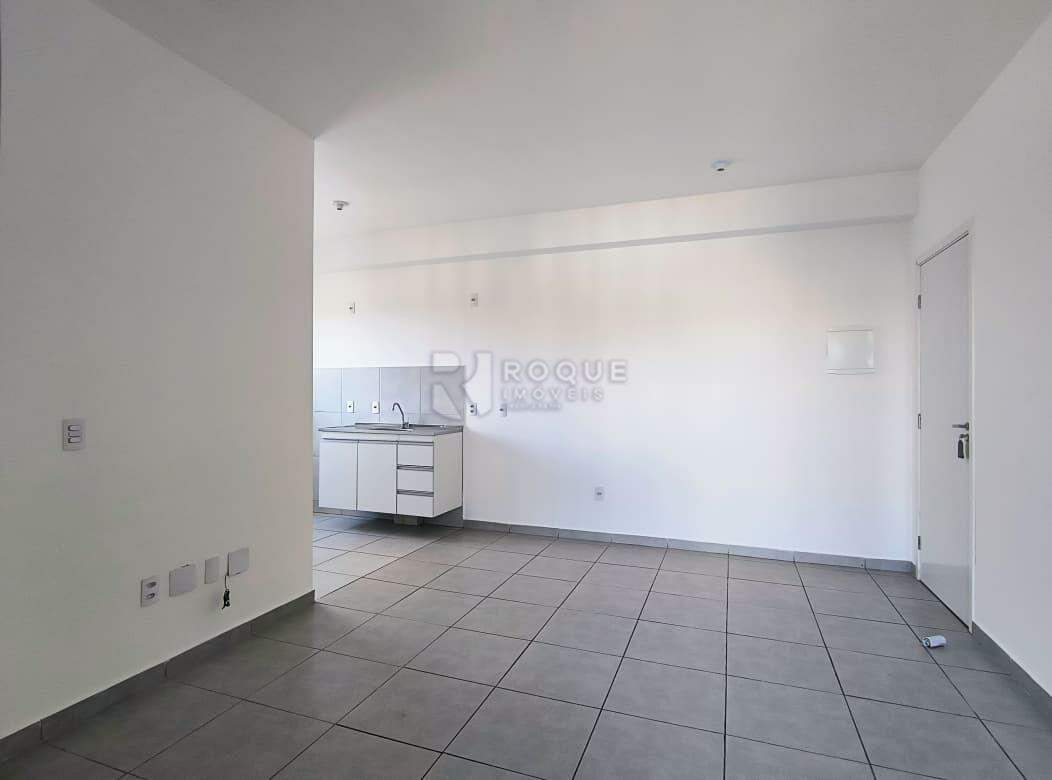 Apartamento para aluguel no bairro Parque Hippolyto: Sala