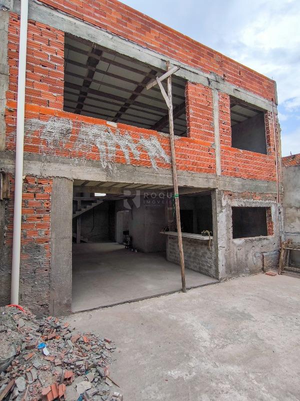 Casa Residencial à venda no bairro Jardim dos Jequitibás: FUNDOS