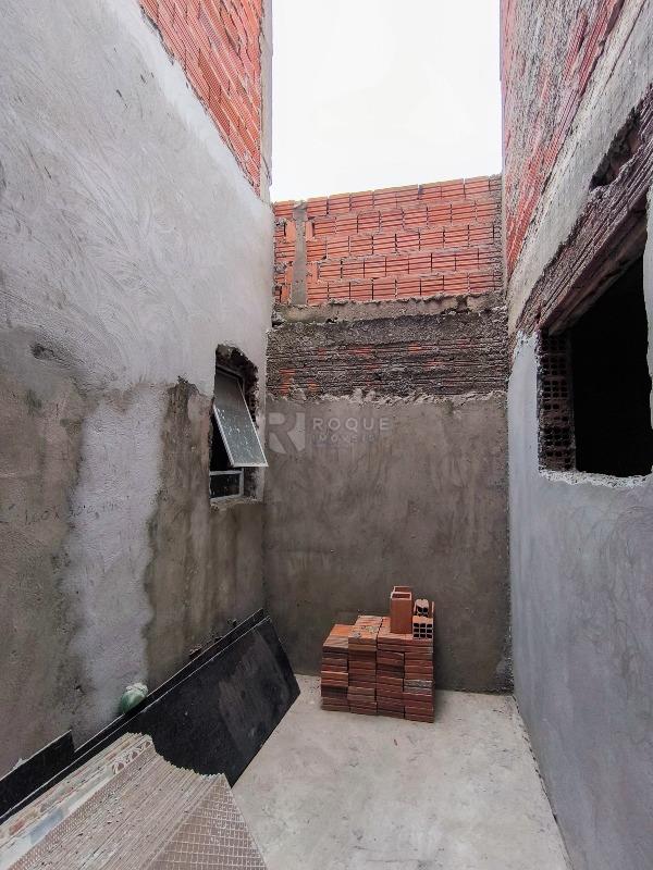 Casa Residencial à venda no bairro Jardim dos Jequitibás: ÁREA DE LUZ