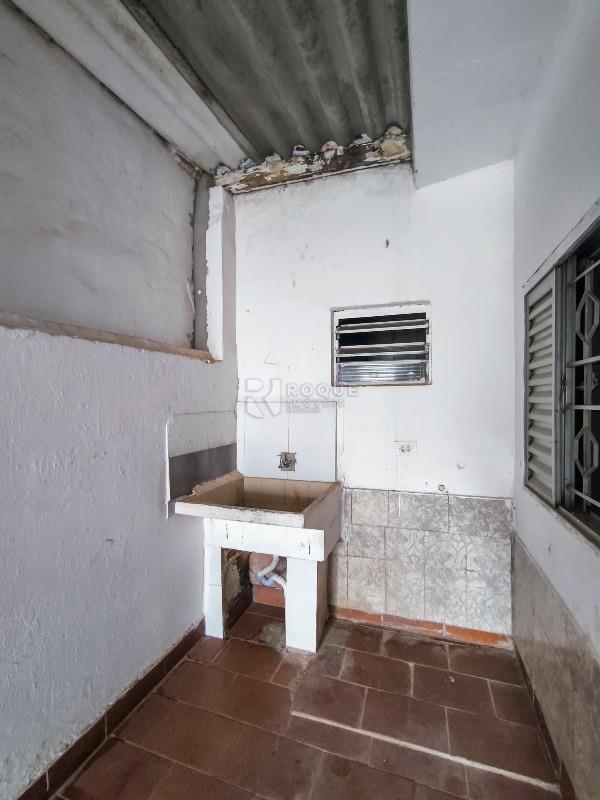 Casa Residencial à venda no bairro Parque Campos Elíseos: LAVANDERIA