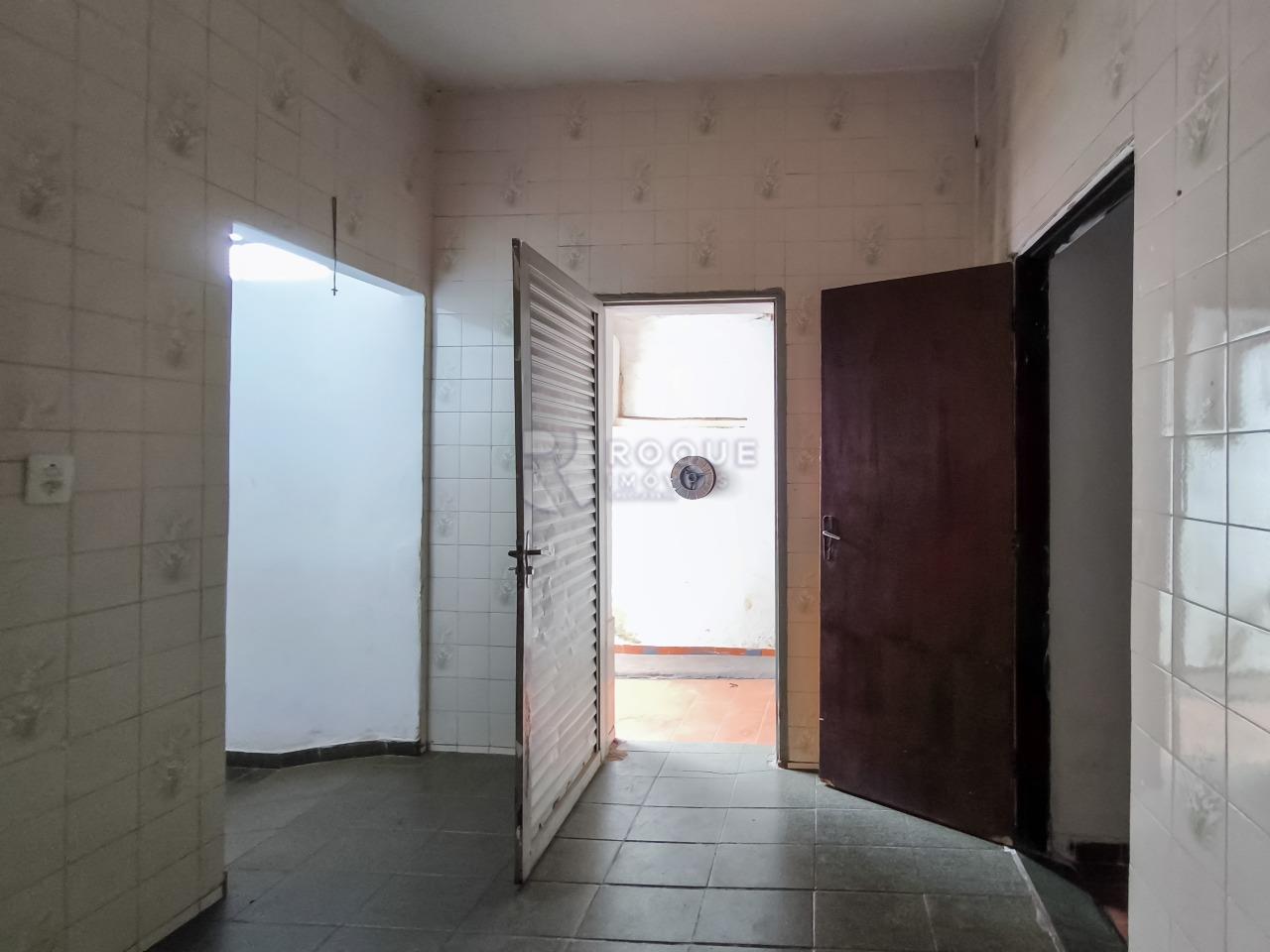 Casa Residencial à venda no bairro Parque Campos Elíseos: COZINHA