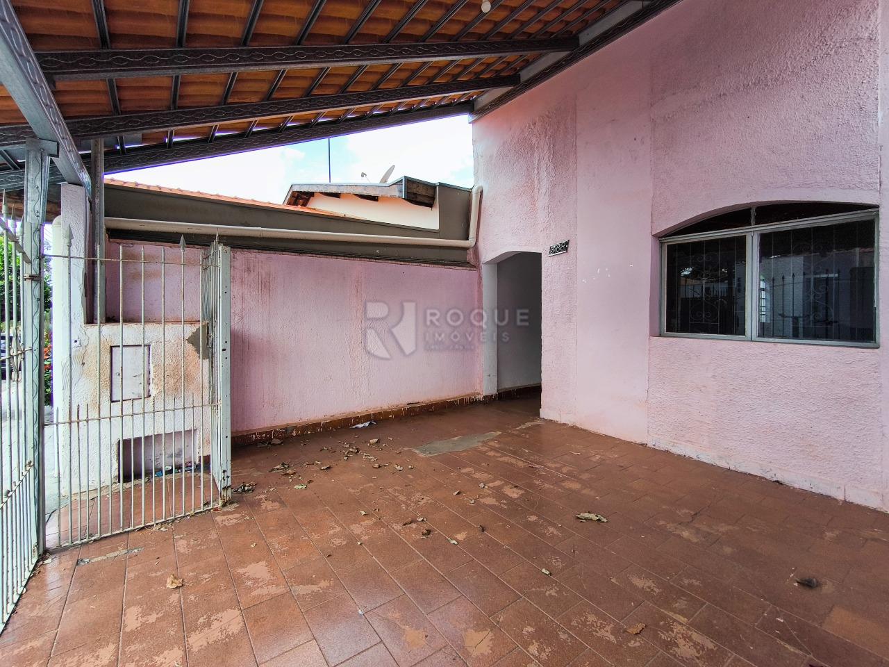 Casa Residencial à venda no bairro Parque Campos Elíseos: FRENTE