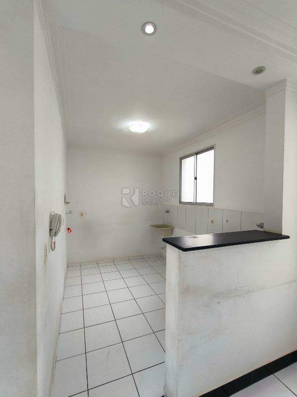 Apartamento à venda no bairro Graminha: COZINHA