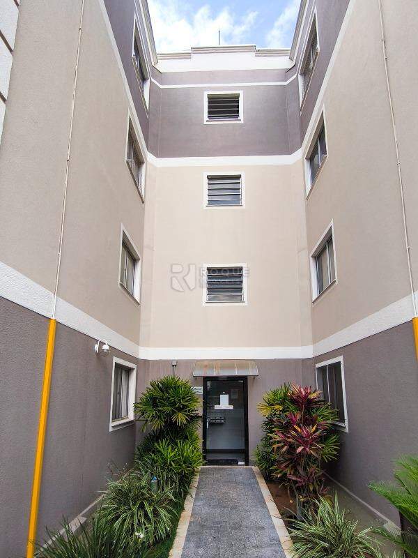 Apartamento à venda no bairro Graminha: ENTRADA