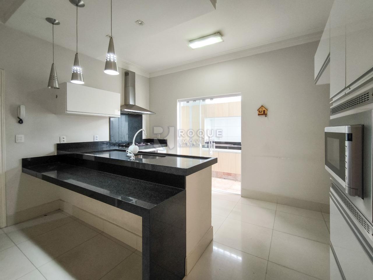 Casa Residencial à venda no bairro Vila Claudia: COZINHA