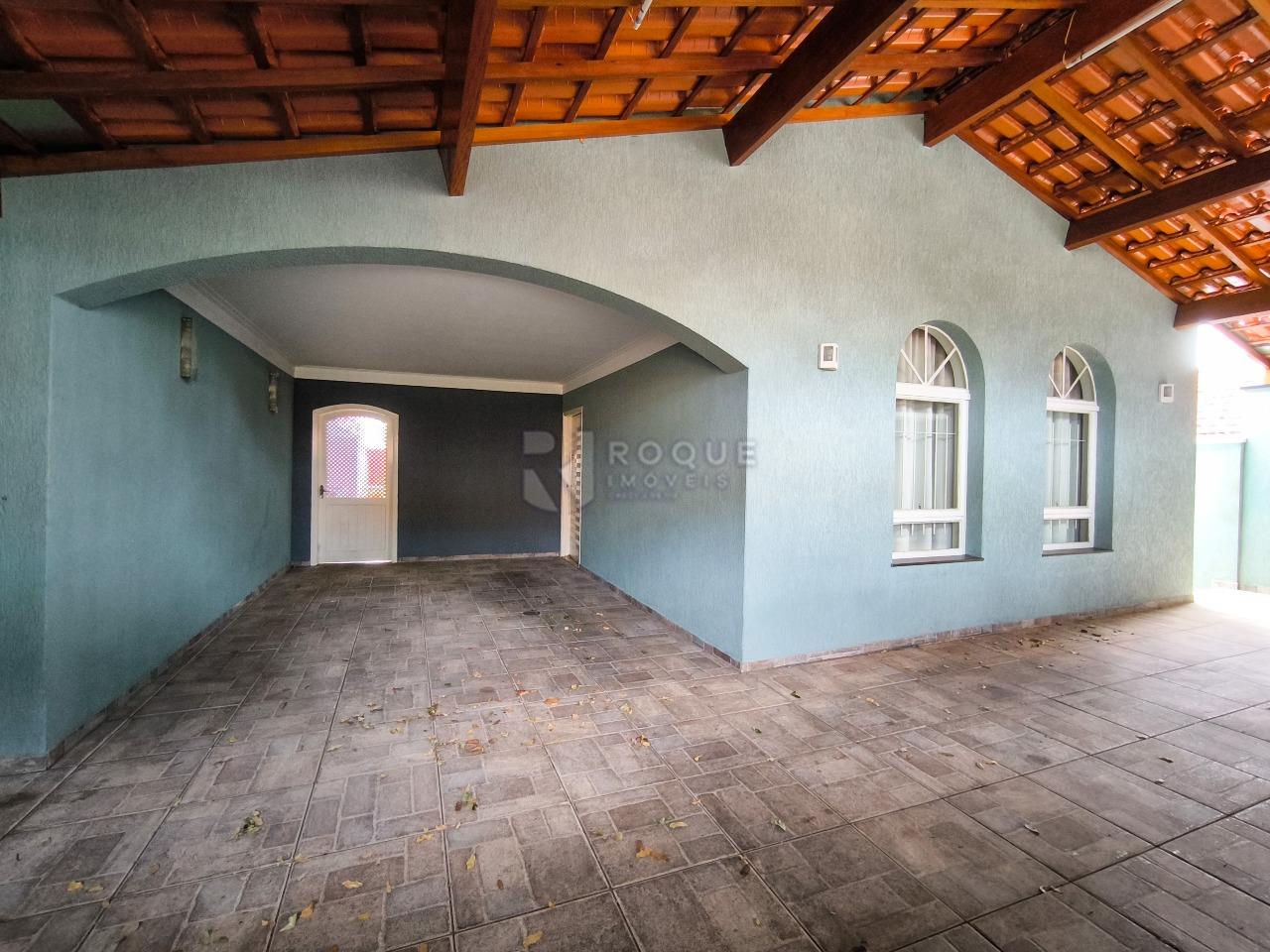 Casa Residencial à venda no bairro Vila Claudia: GARAGEM