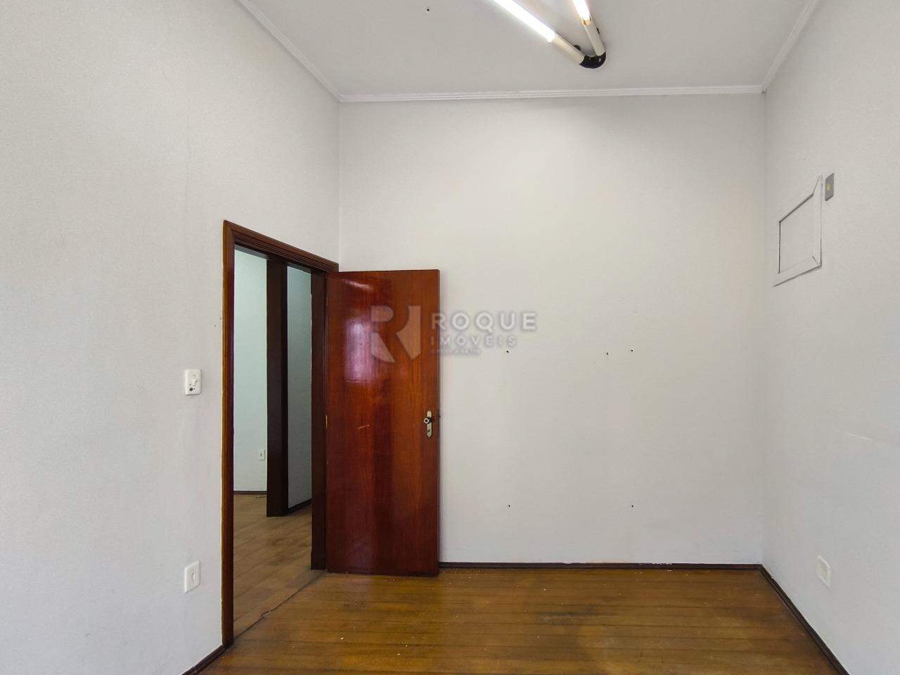 Casa Residencial à venda no bairro Centro: DORMITÓRIO 1