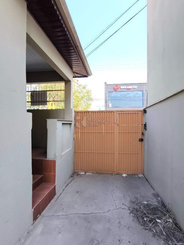 Casa Residencial à venda no bairro Centro: ENTRADA