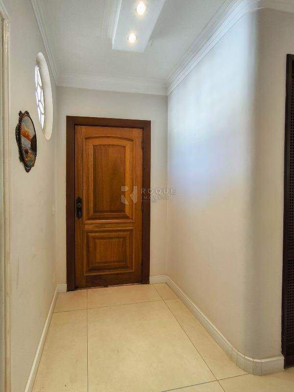 Casa Residencial à venda no bairro Centro: HALL DE ENTRADA