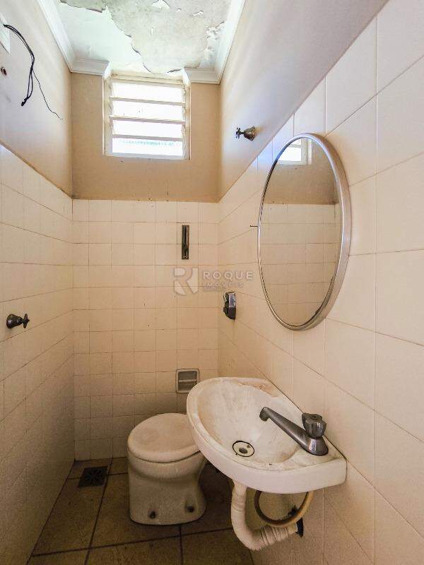 Casa Residencial à venda no bairro Centro: BANHEIRO SOCIAL RANCHO