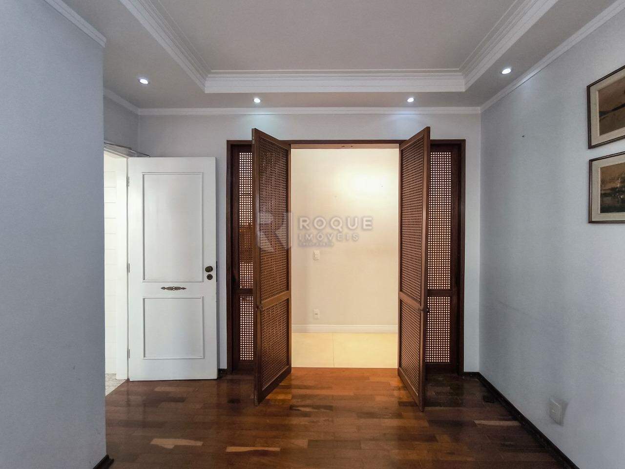 Casa Residencial à venda no bairro Centro: SALA DE TV