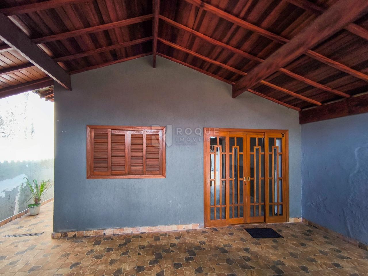 Casa em condomínio à venda no bairro Lagoa Nova: FRENTE