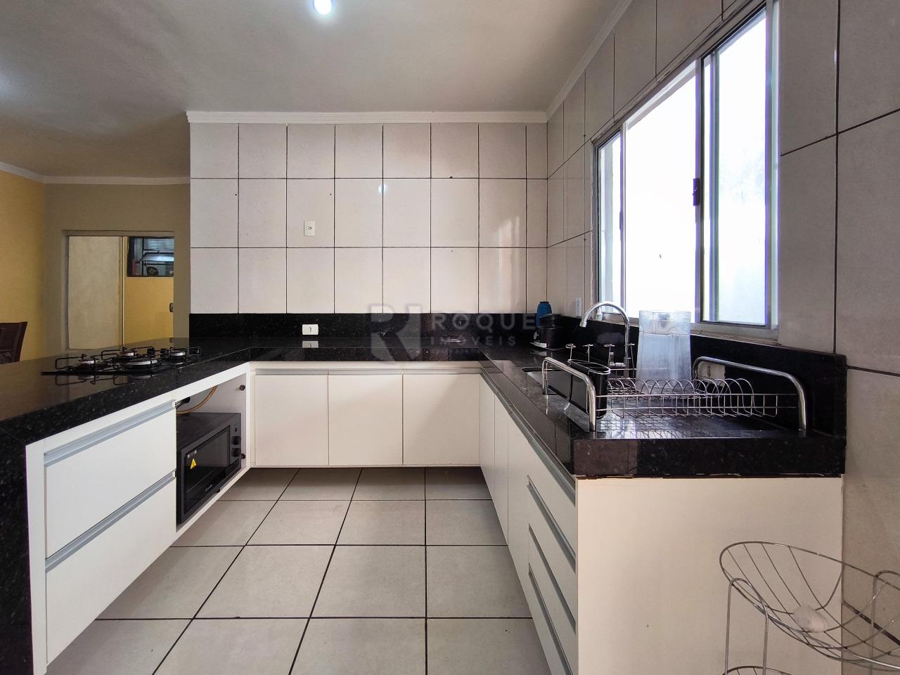 Casa em condomínio à venda no bairro Lagoa Nova: COZINHA