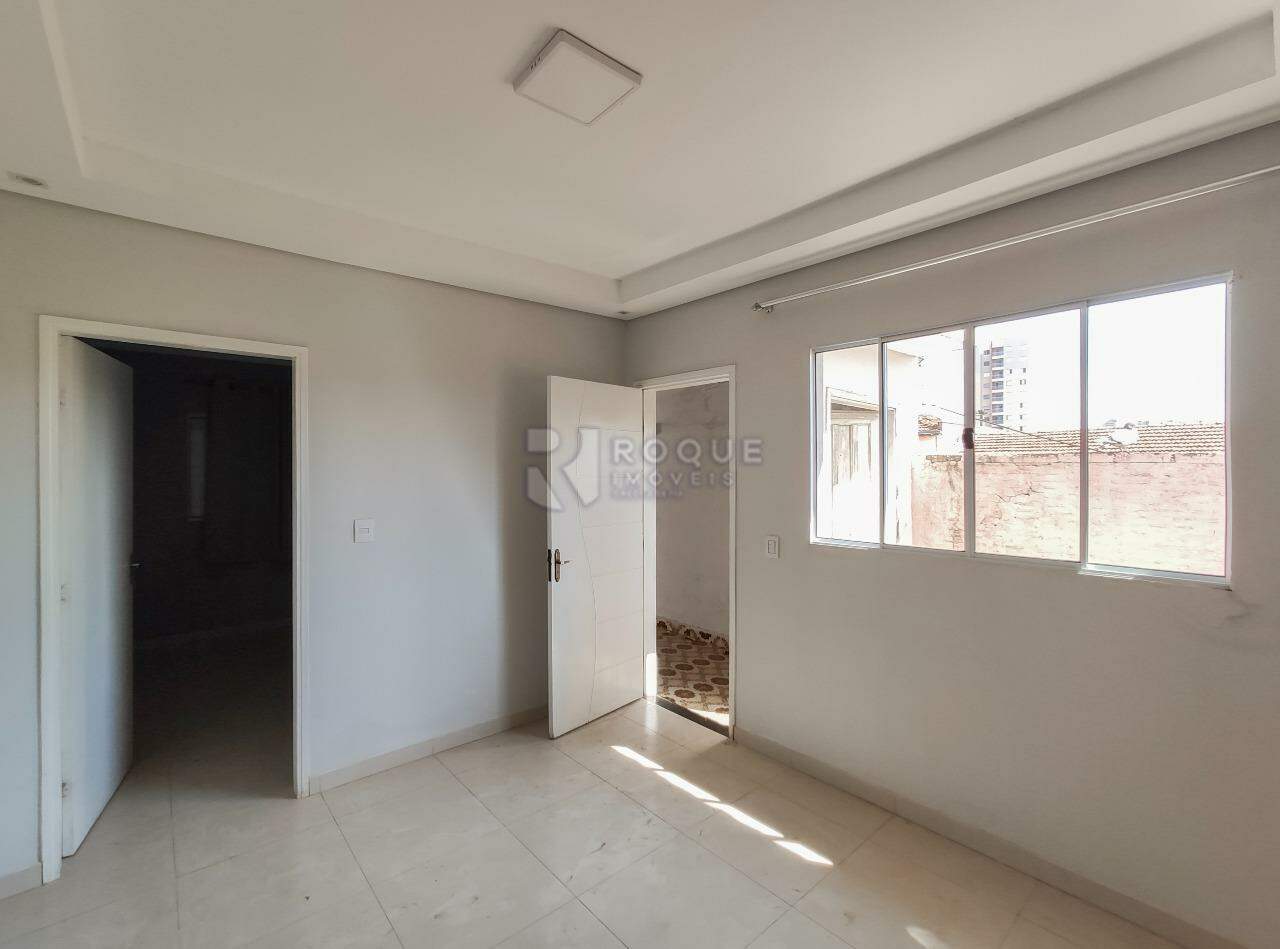 Casa Residencial para aluguel no bairro Vila Queiroz: Sala 