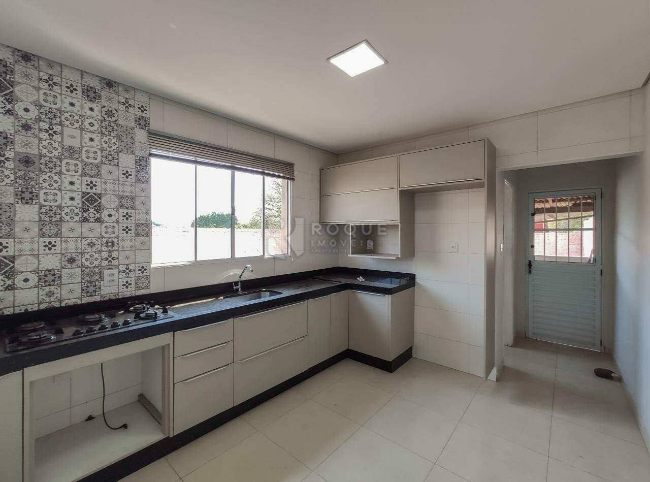 Casa Residencial para aluguel no bairro Vila Queiroz: Cozinha