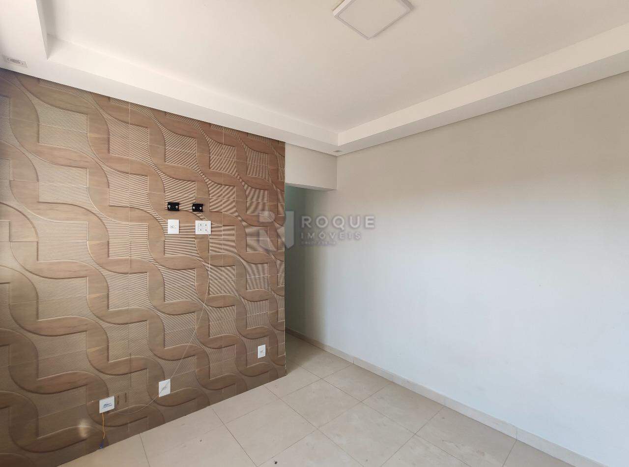 Casa Residencial para aluguel no bairro Vila Queiroz: Sala 