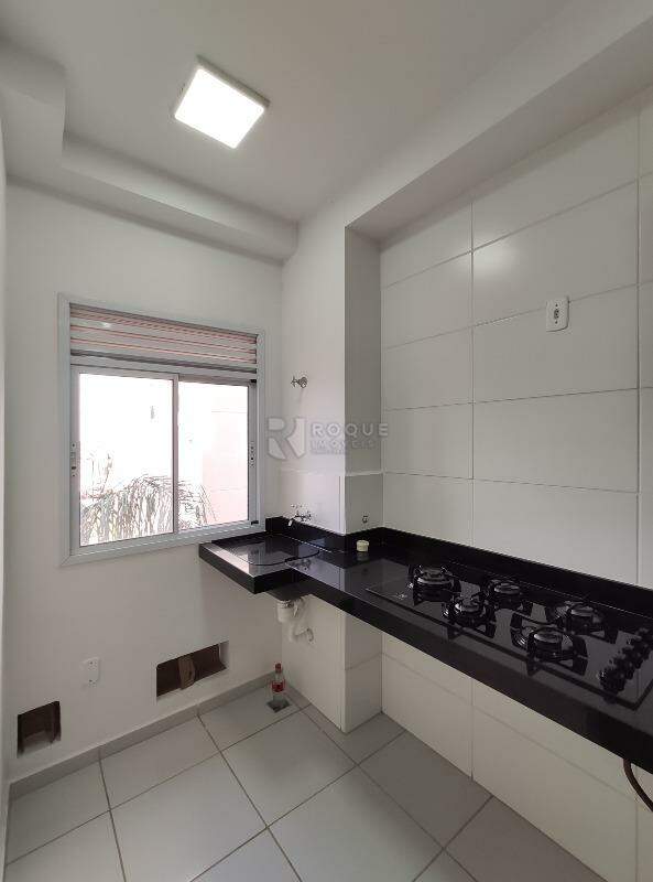 Apartamento para aluguel no bairro Jardim do Lago: Área de serviço