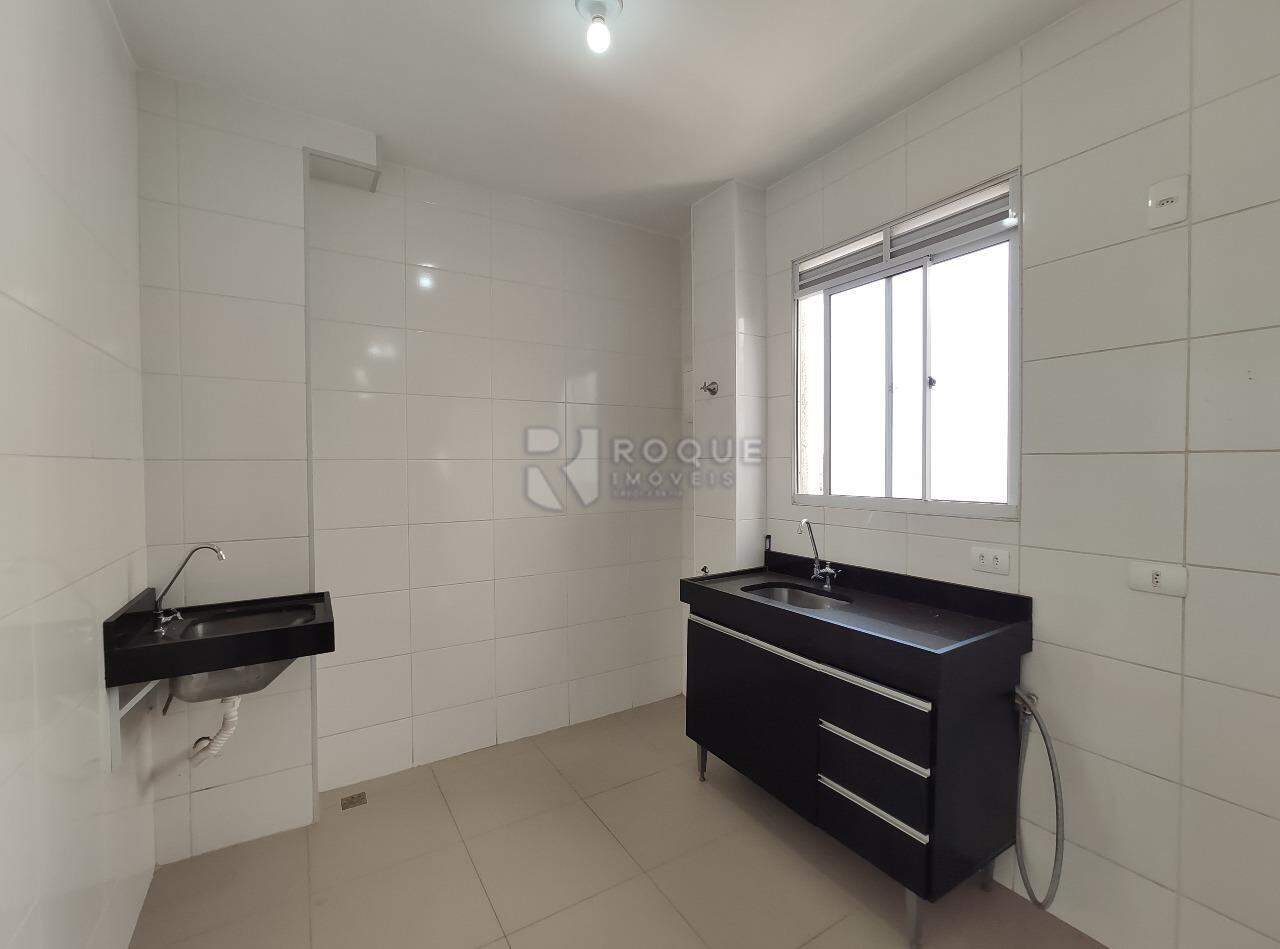 Apartamento para aluguel no bairro Jardim Campo Belo: Cozinha