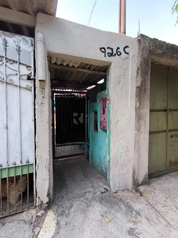 Casa Residencial à venda no bairro Jardim Presidente Dutra: FACHADA CASA C