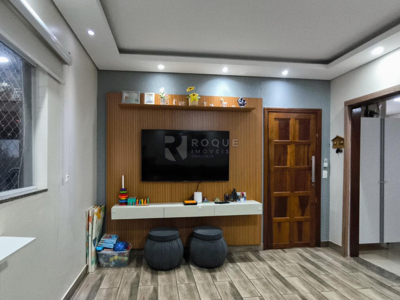 Casa Residencial à venda no bairro Jardim Caieira: SALA DE ESTAR