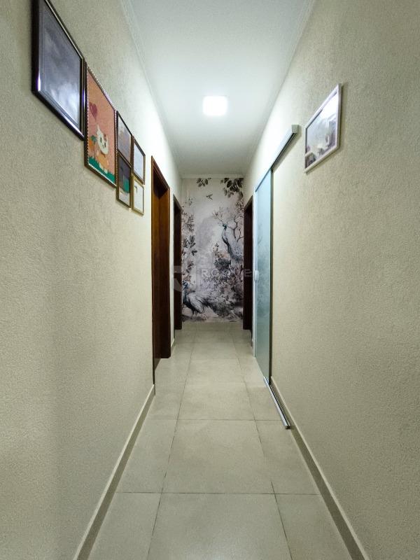 Casa Residencial à venda no bairro Jardim Caieira: CORREDOR INTERNO