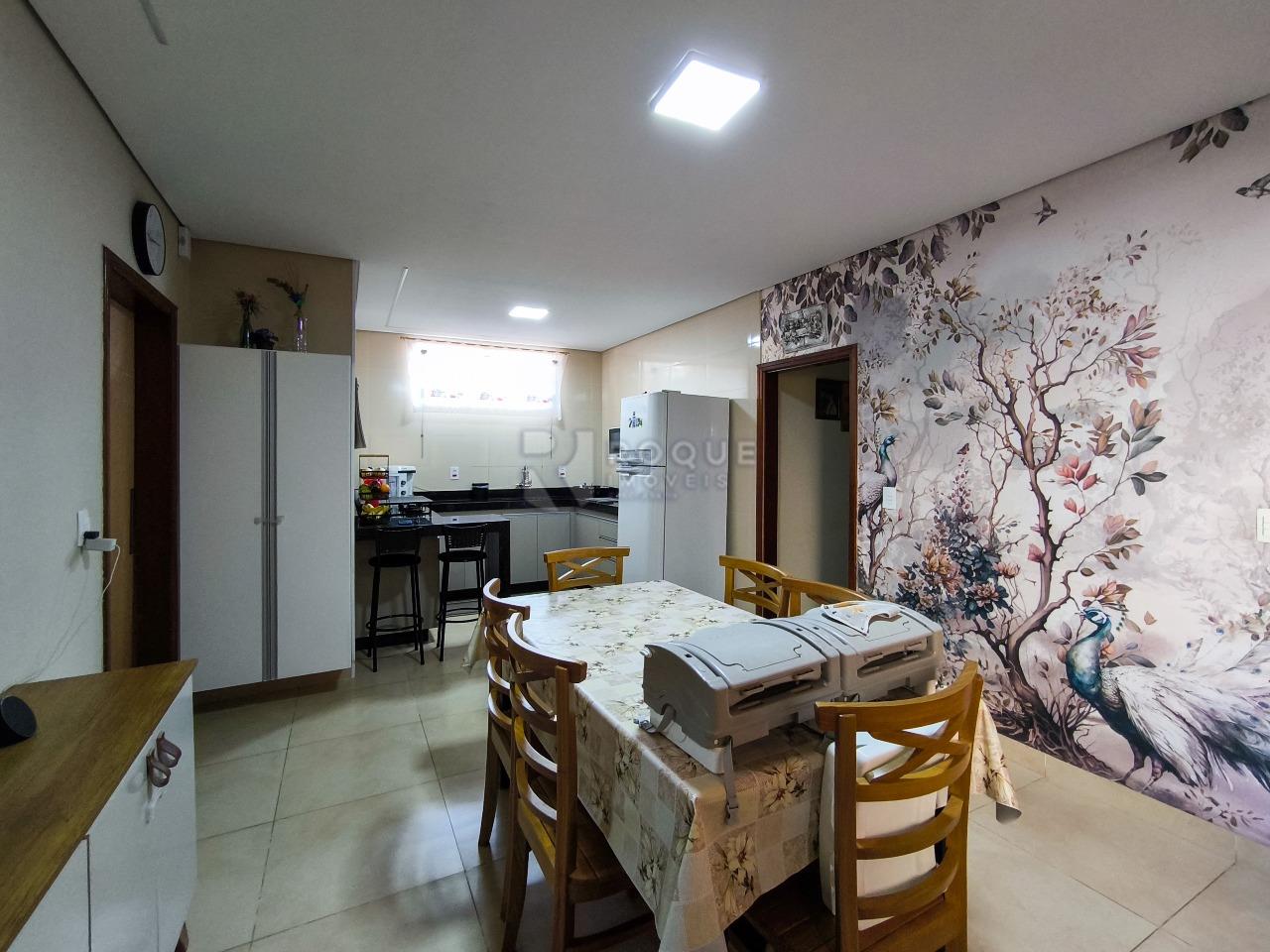 Casa Residencial à venda no bairro Jardim Caieira: SALA DE JANTAR