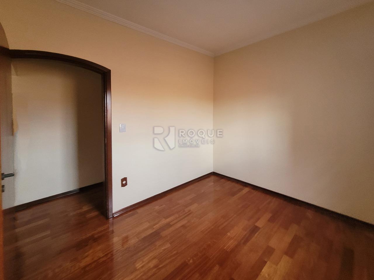 Casa Residencial à venda no bairro Jardim Gustavo Peccinini: DORMITÓRIO 2