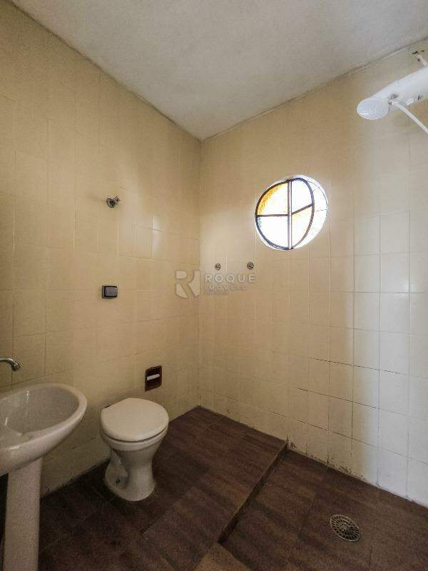 Casa Residencial para aluguel no bairro Jardim Vista Alegre: BANHEIRO SOCIAL