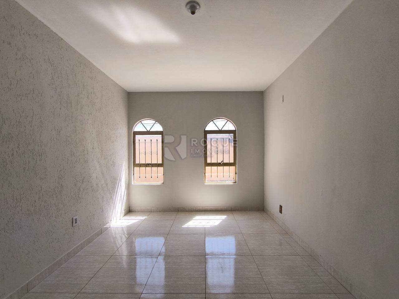 Casa Residencial para aluguel no bairro Jardim Vista Alegre: SALA DE ESTAR