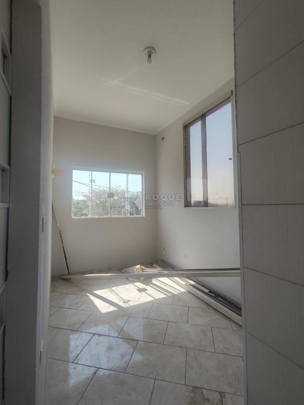 Casa com salão à venda no bairro Parque Residencial Aeroporto: SALA - SUPERIOR