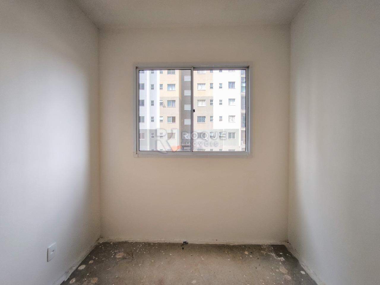 Apartamento à venda no bairro Jardim do Lago: SUÍTE