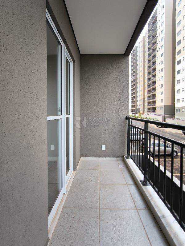 Apartamento à venda no bairro Jardim do Lago: SACADA