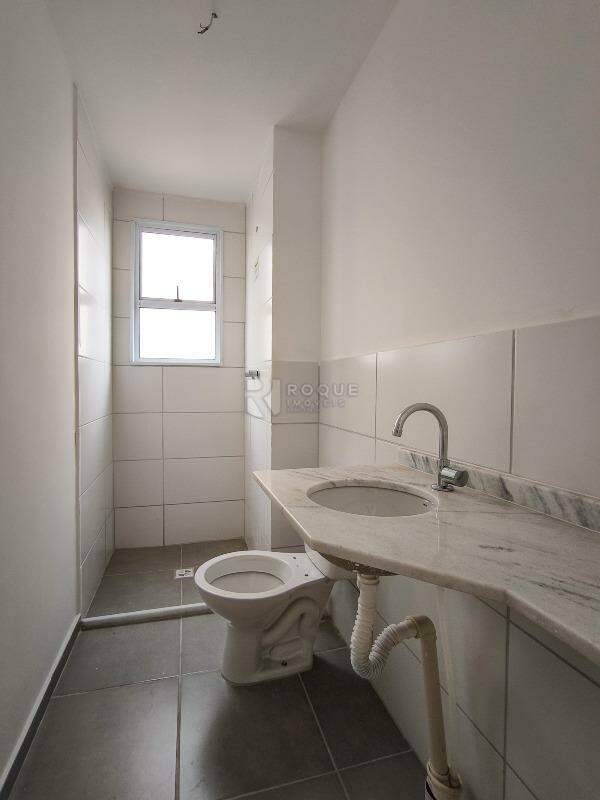 Apartamento à venda no bairro Jardim do Lago: WC SUÍTE
