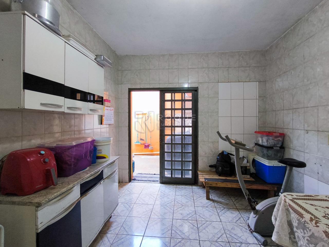 Casa Residencial à venda no bairro Jardim Campo Belo: COZINHA