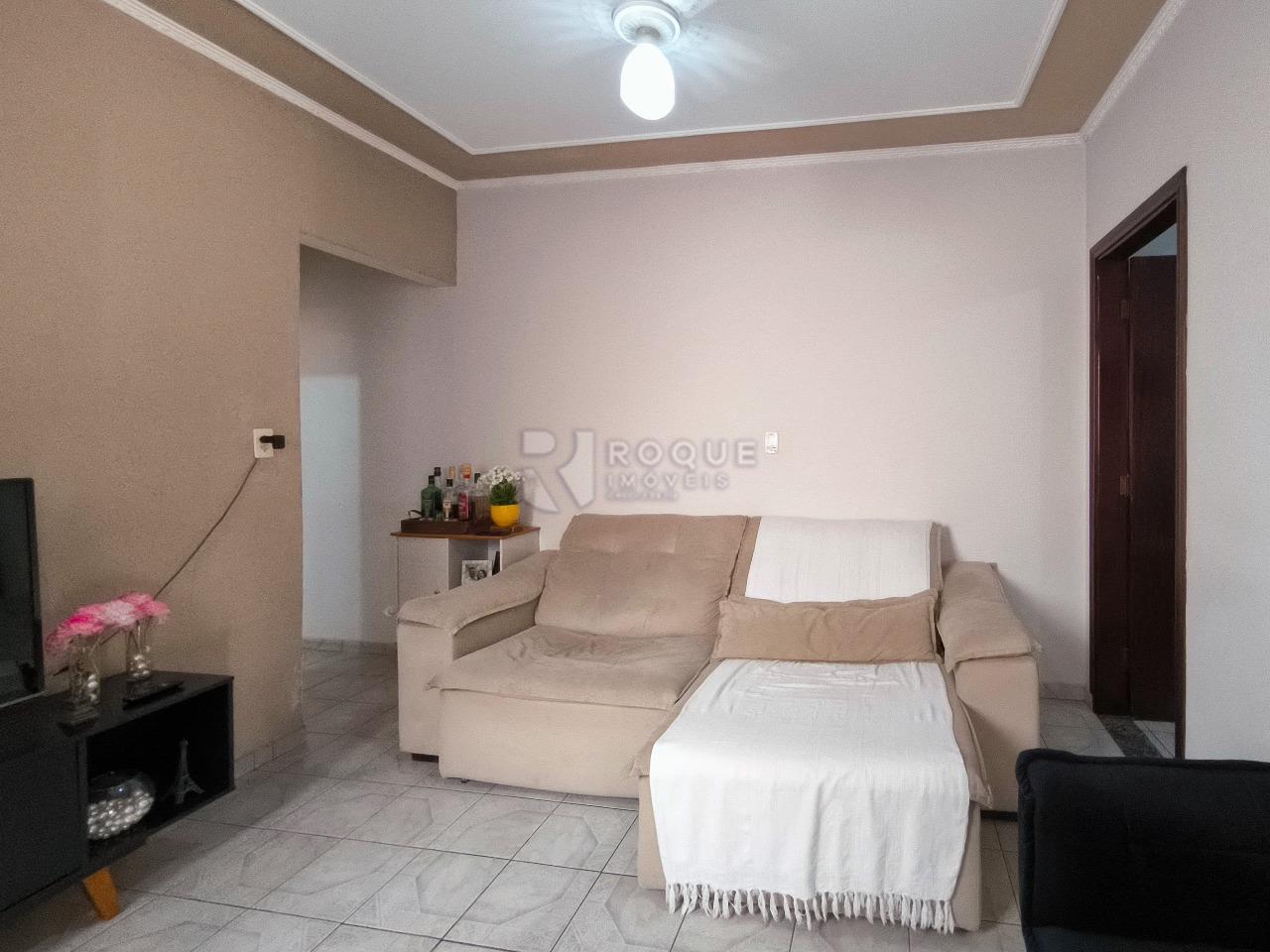 Casa Residencial à venda no bairro Jardim Gustavo Peccinini: SALA DE ESTAR