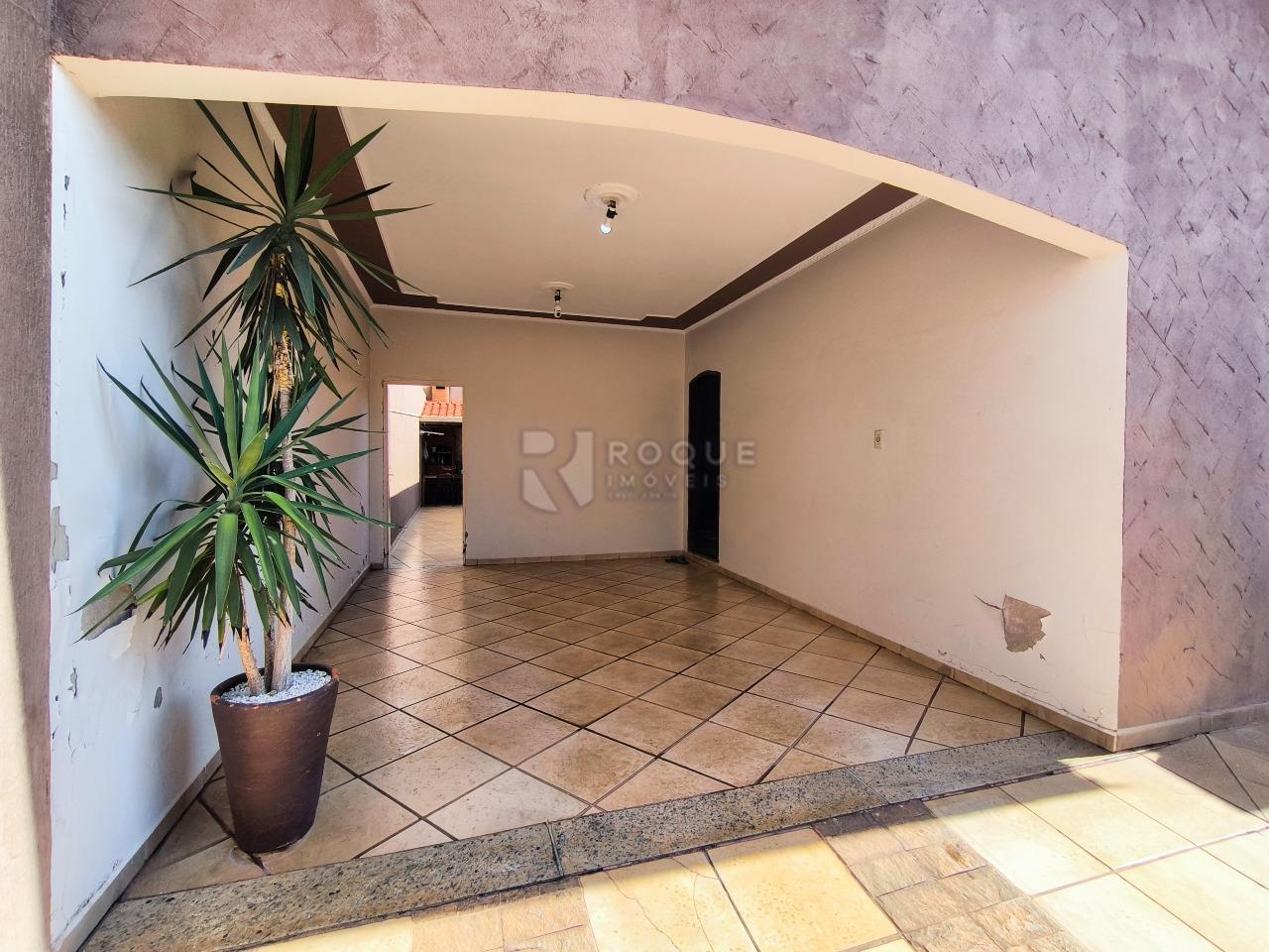 Casa Residencial à venda no bairro Jardim Gustavo Peccinini: GARAGEM