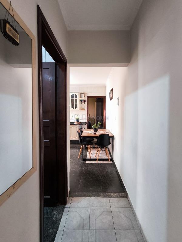 Casa Residencial à venda no bairro Jardim Gustavo Peccinini: ÁREA DE CIRCULAÇÃO