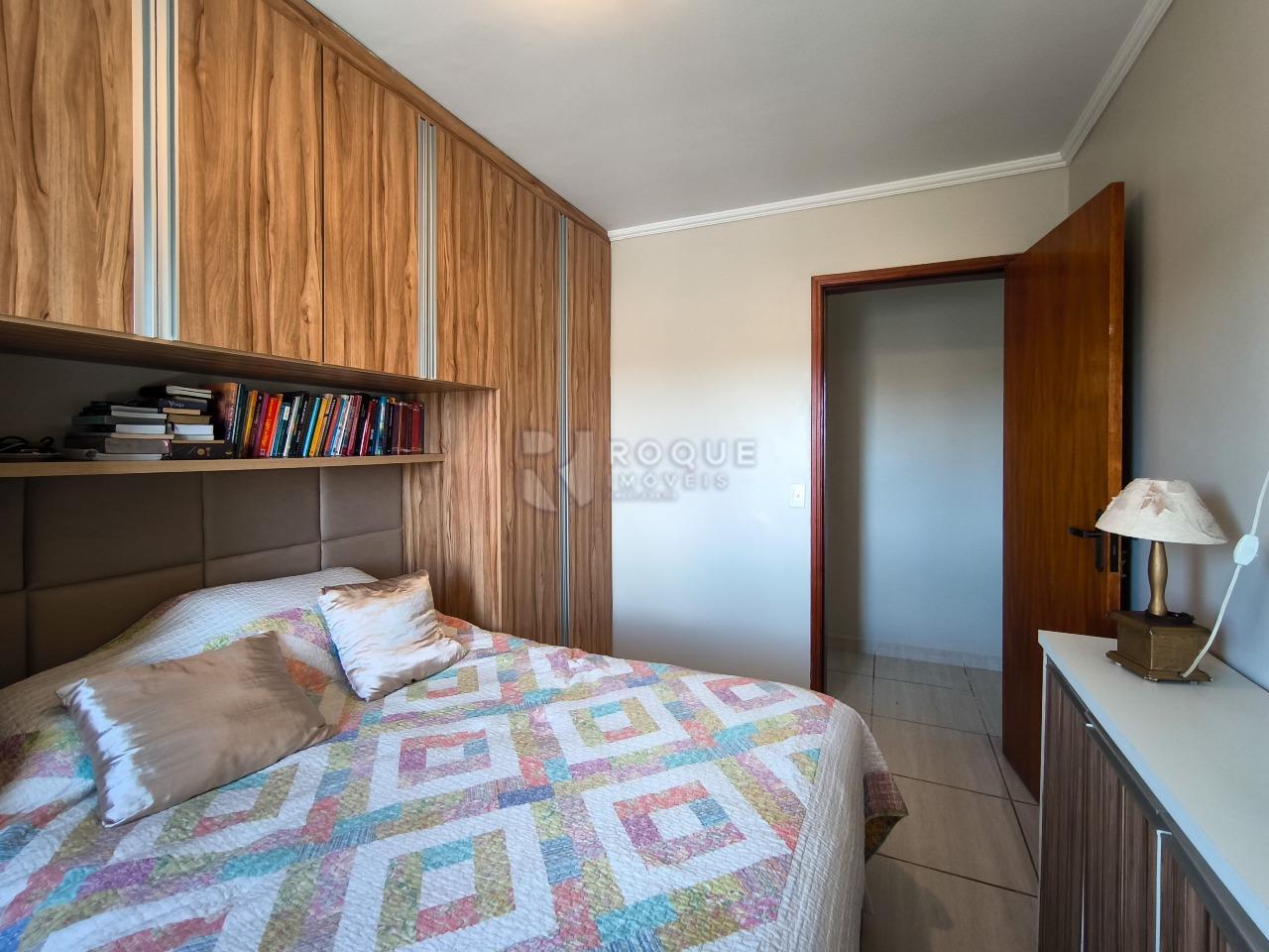 Apartamento à venda no bairro Jardim São Roque: DORMITÓRIO 1