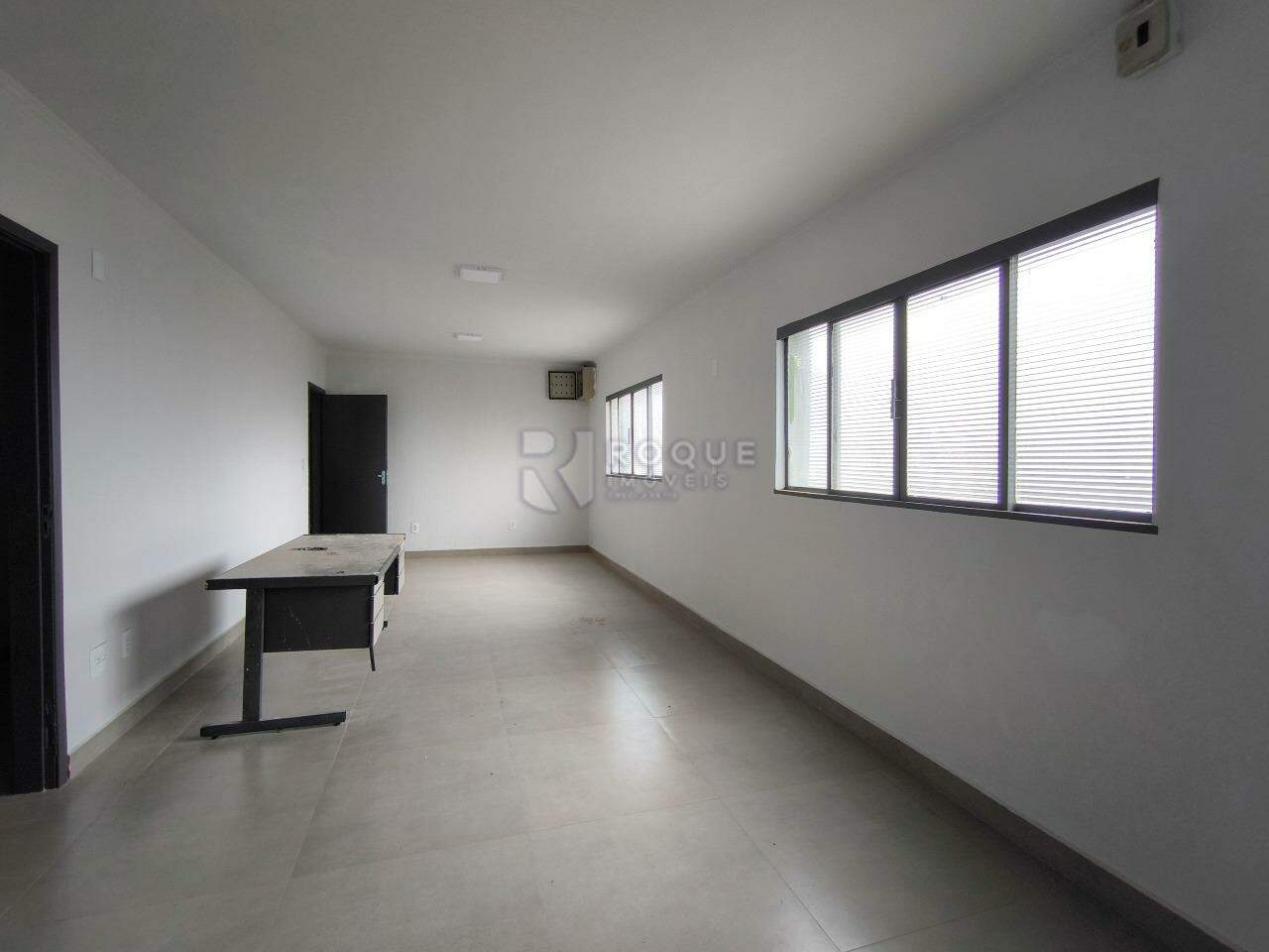 Barracão/Galpão à venda no bairro Jardim Olga Veroni: SALA 4