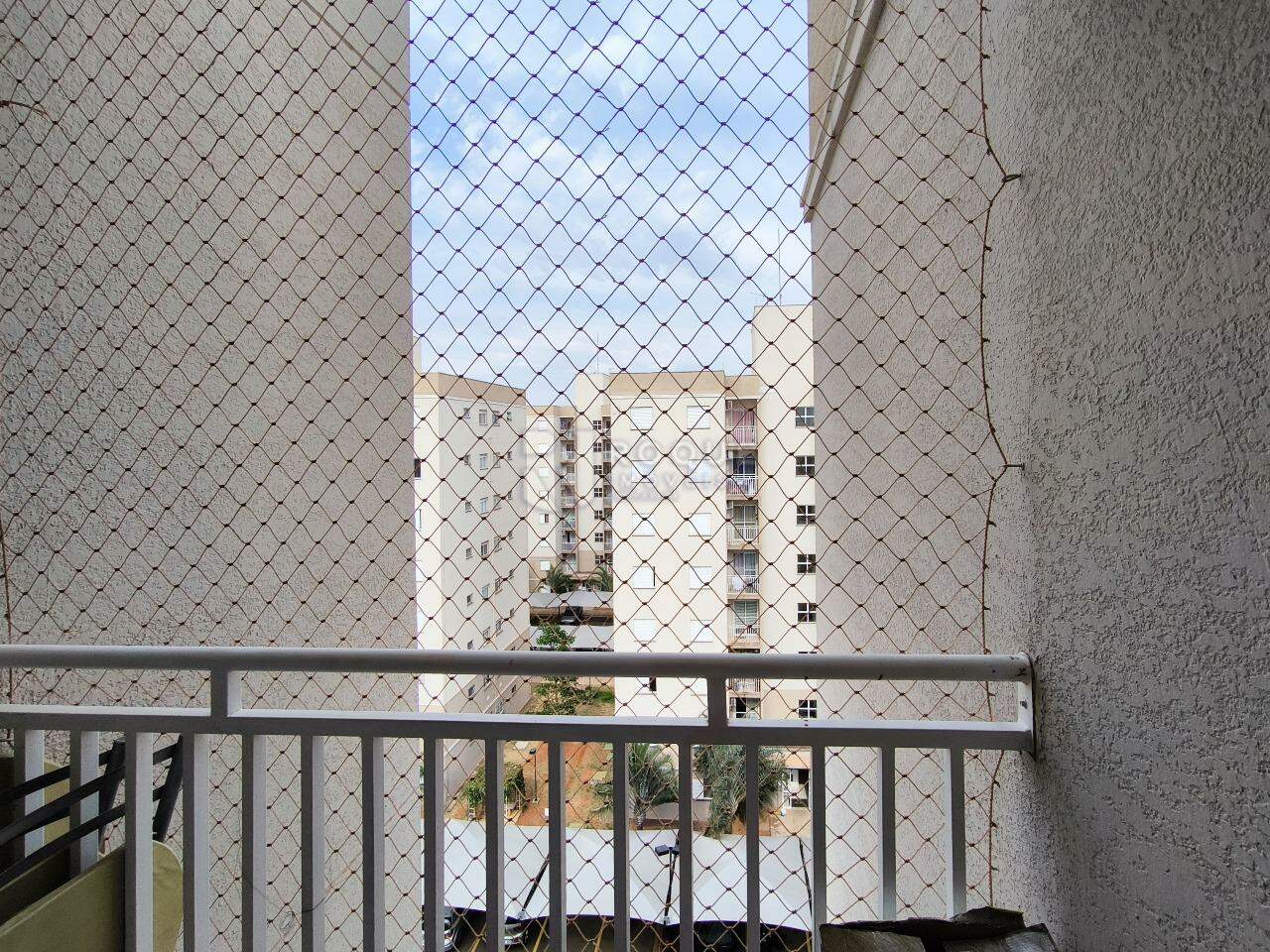 Apartamento à venda no bairro Condomínio Varandas I: VISTA PARCIAL