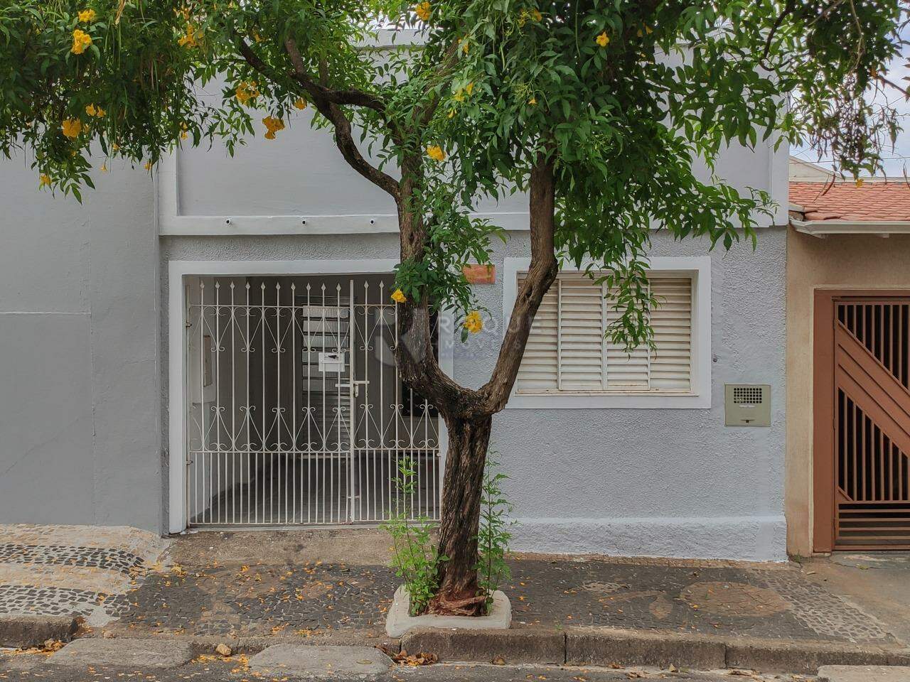 Casa Residencial para aluguel no bairro Vila Claudia: Fachada 