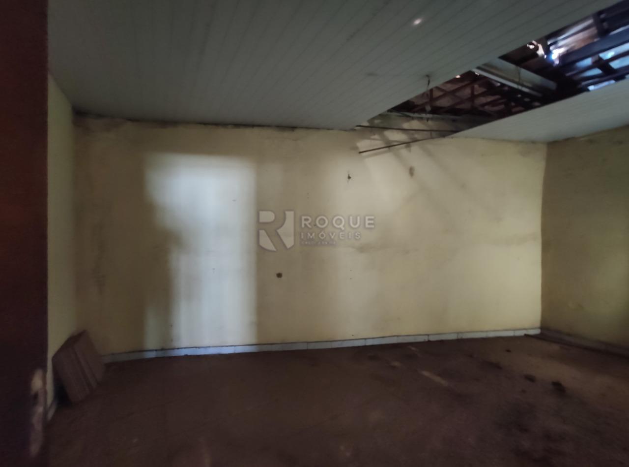 Barracão/Galpão à venda no bairro Centro: Sala