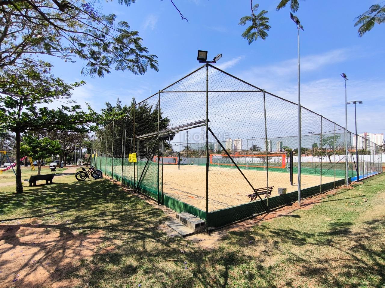 Terreno em condomínio à venda no bairro Residencial Jardim dos Ipês II: 