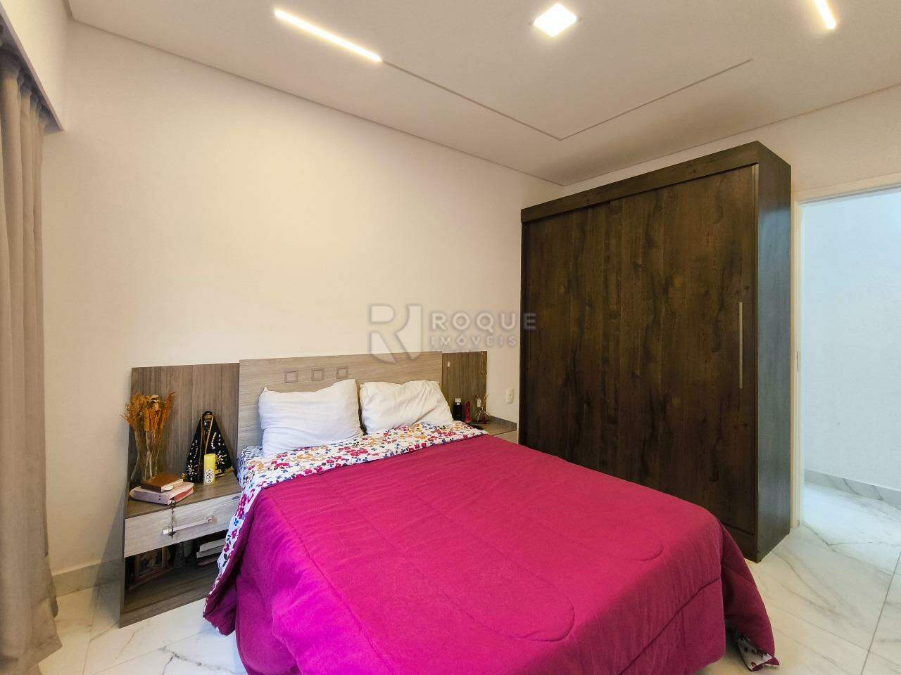 Apartamento à venda no bairro Jardim Ouro Verde: DORMITÓRIO 1