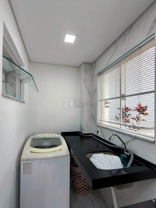 Apartamento à venda no bairro Jardim Ouro Verde: LAVANDERIA