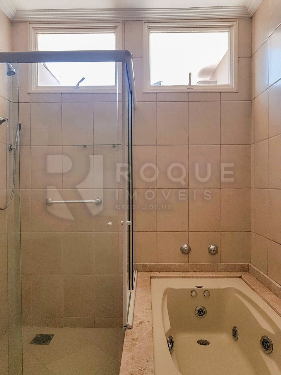 Casa em condomínio à venda no bairro Jardim Terras de Santa Elisa: 